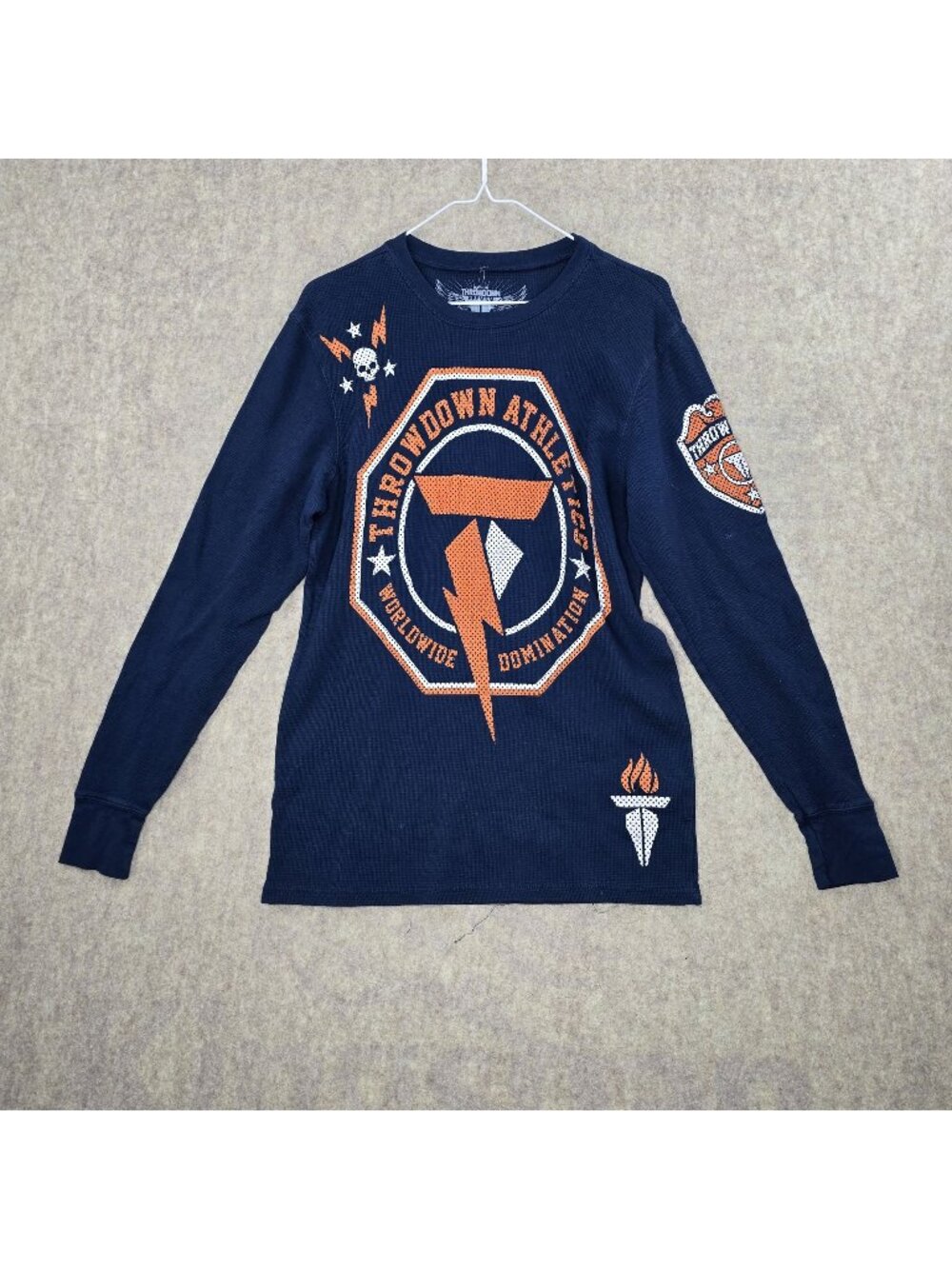 Throwdown Athletics Mens Long Sleeve Navy Blue Graphic Tee Size M 100% Cotton
